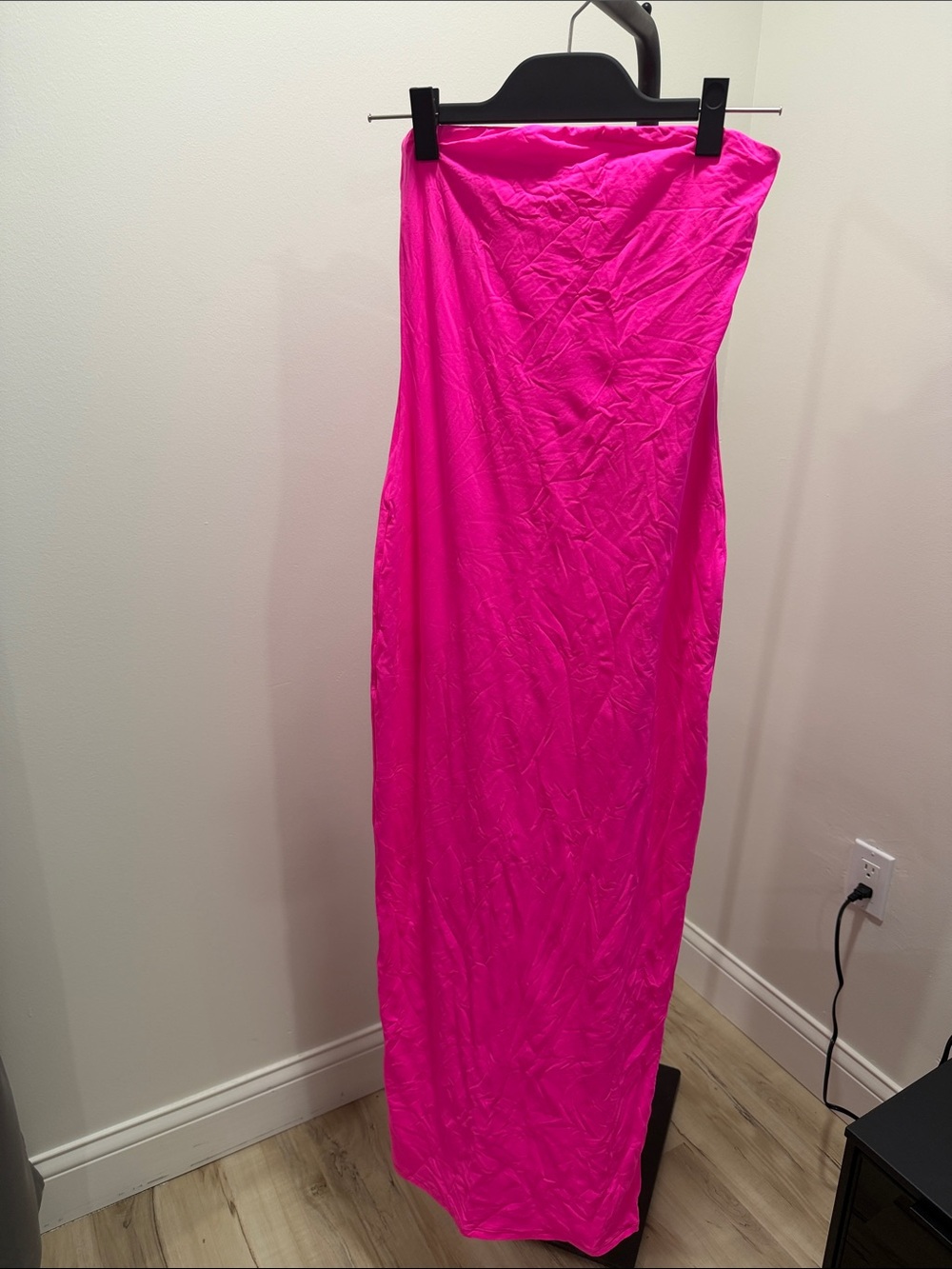 SKIMS Vibrant Hot Pink Strapless Maxi Dress